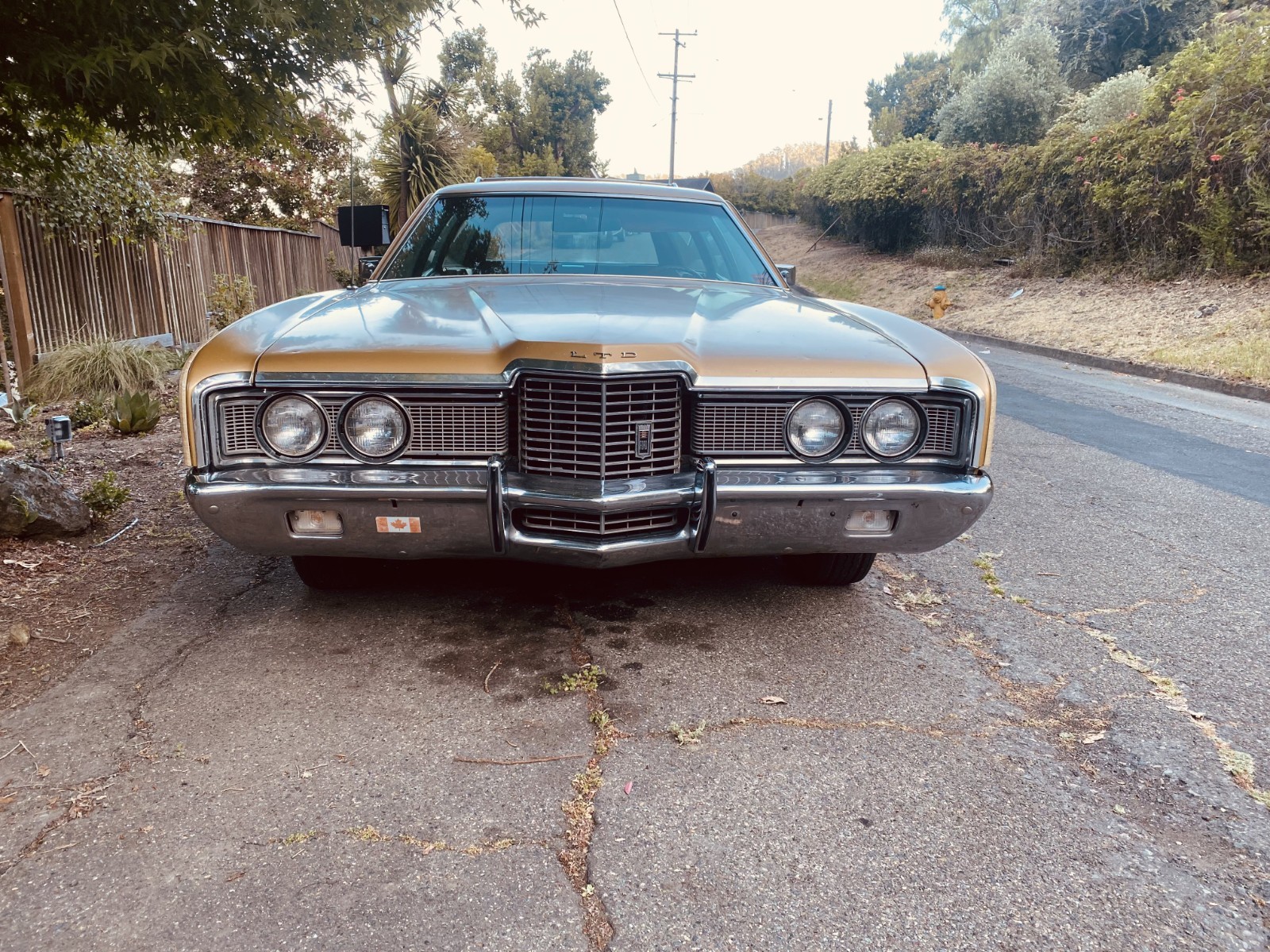 Ford-Country-Squire-1972-Wagon-3
