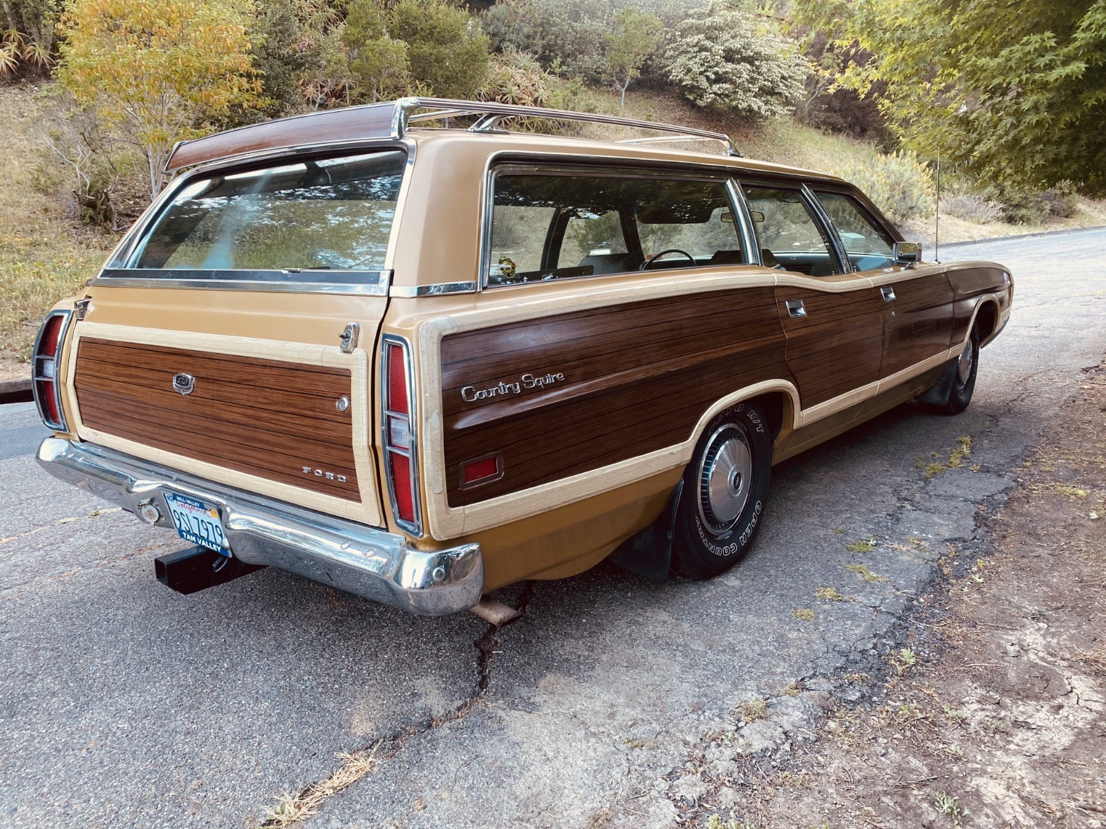 Ford-Country-Squire-1972-Wagon-7