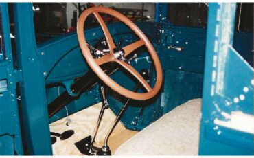 Ford-Coupe-1928-Greenblack-Brown-38