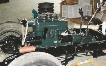 Ford-Coupe-1928-Greenblack-Brown-45