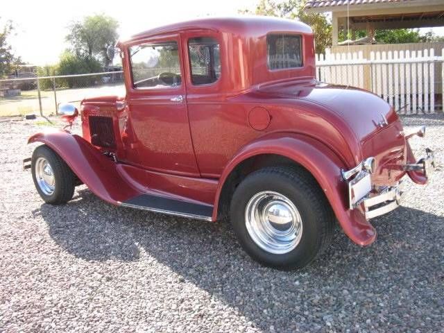 Ford-Coupe-1930-3