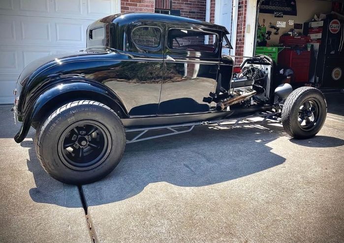 Ford-Coupe-1931-10