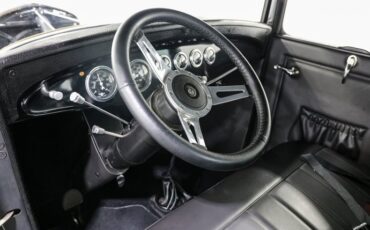Ford-Coupe-1931-Black-BLACK-11