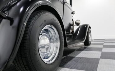 Ford-Coupe-1931-Black-BLACK-17