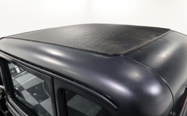 Ford-Coupe-1931-Black-BLACK-18
