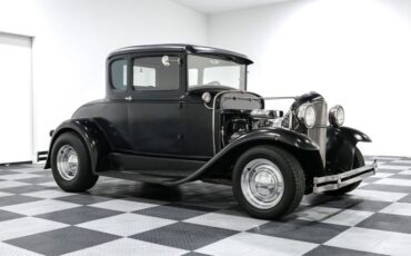 Ford-Coupe-1931-Black-BLACK