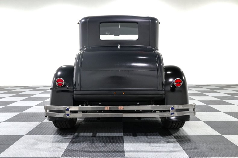 Ford-Coupe-1931-Black-BLACK-5