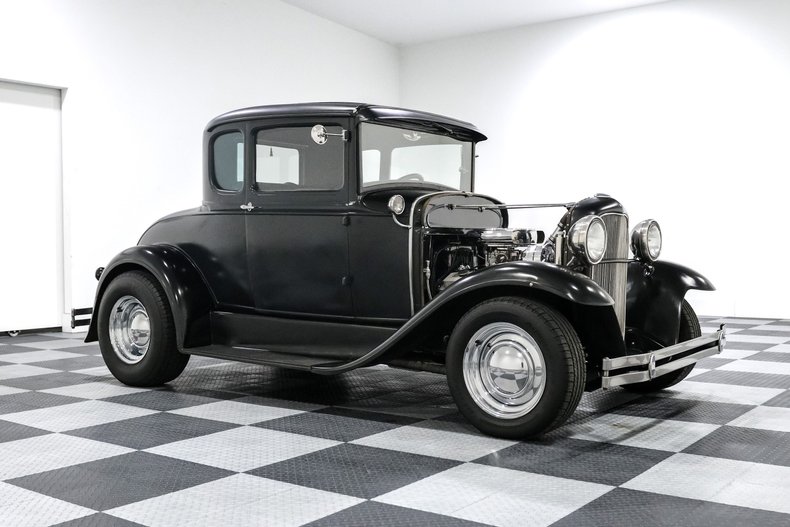Ford-Coupe-1931-Black-BLACK