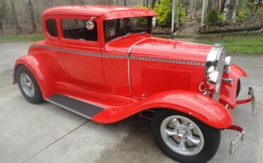 Ford-Coupe-1931-Fire-Red-Gray-13