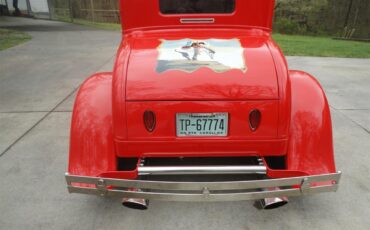 Ford-Coupe-1931-Fire-Red-Gray-17
