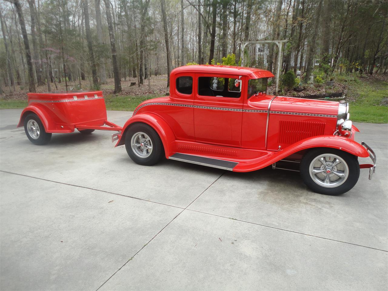 Ford-Coupe-1931-Fire-Red-Gray-2