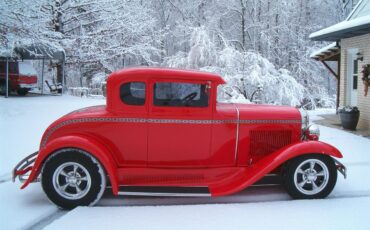 Ford-Coupe-1931-Fire-Red-Gray-20