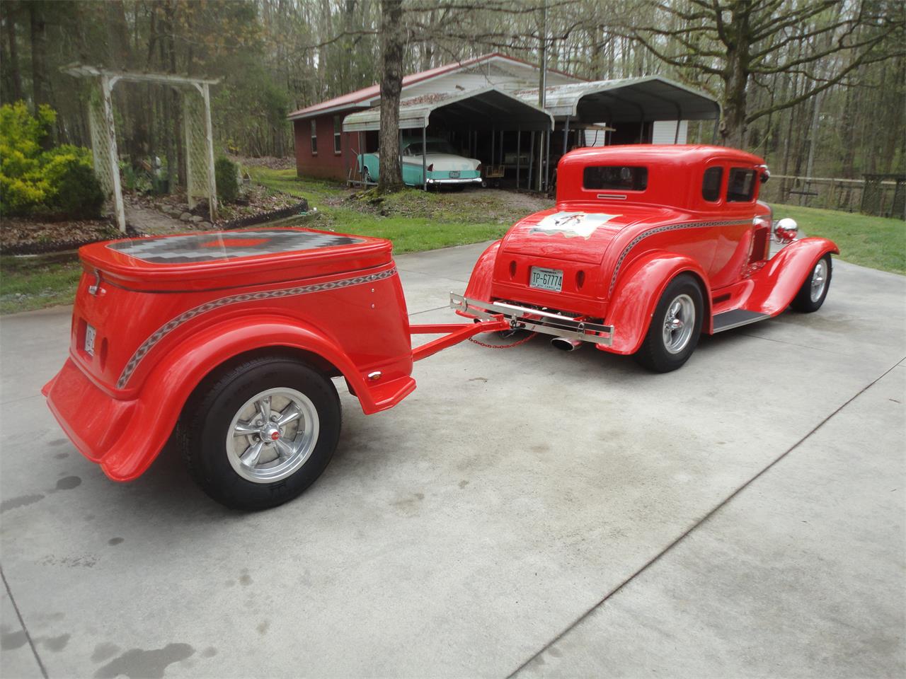 Ford-Coupe-1931-Fire-Red-Gray-4