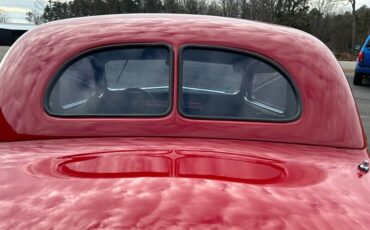 Ford-Coupe-1937-Black-Gray-12