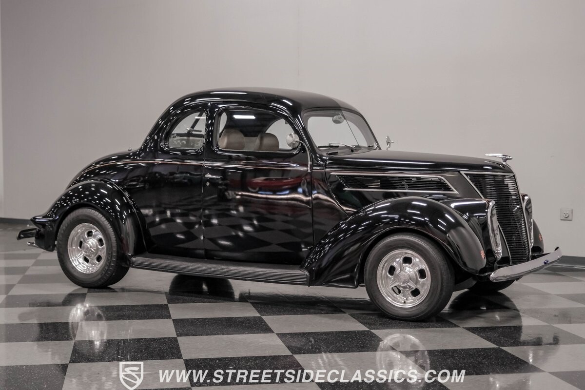 Ford-Coupe-1937-Coupe-11