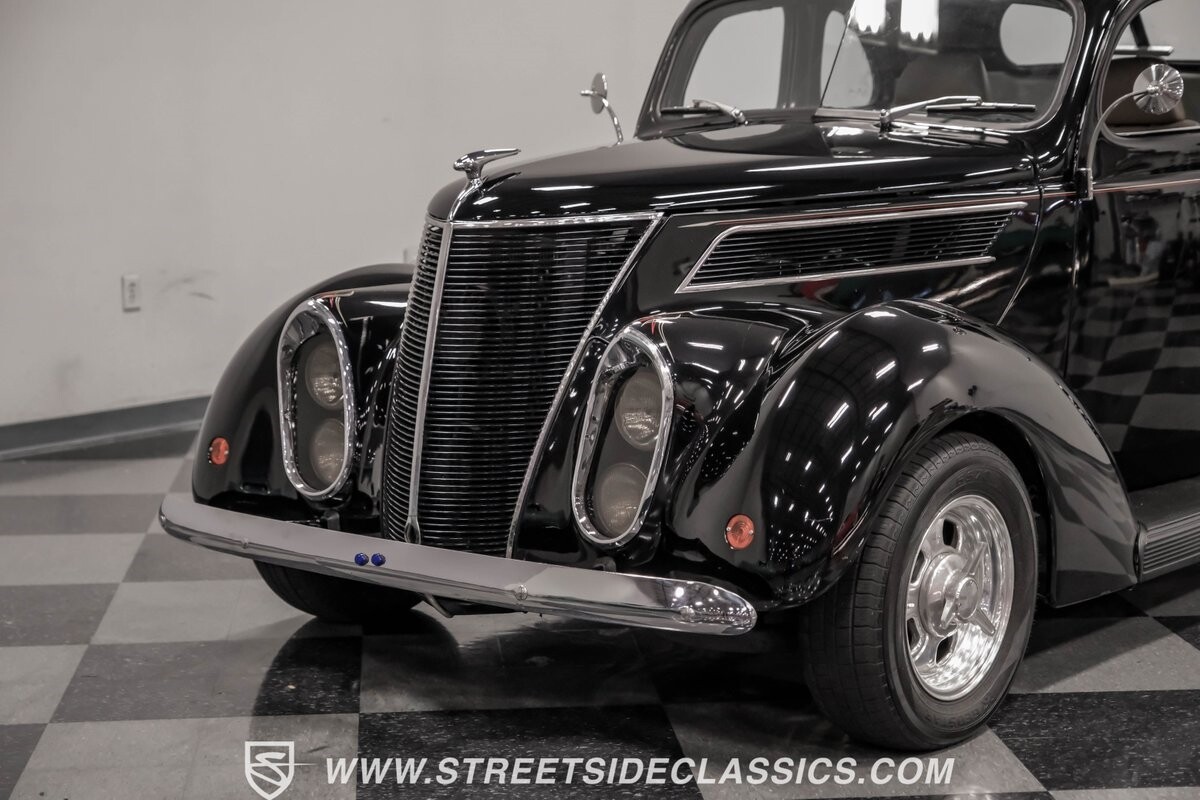 Ford-Coupe-1937-Coupe-15