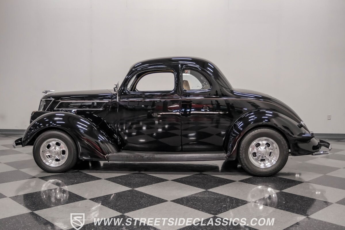 Ford-Coupe-1937-Coupe-2