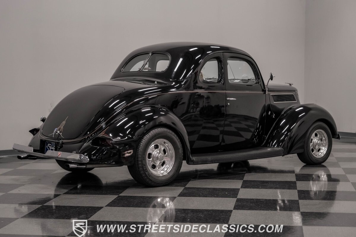 Ford-Coupe-1937-Coupe-9