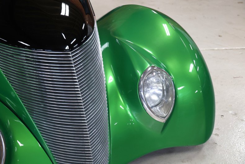 Ford-Coupe-1937-Gasser-Green-Metalli-Black-13