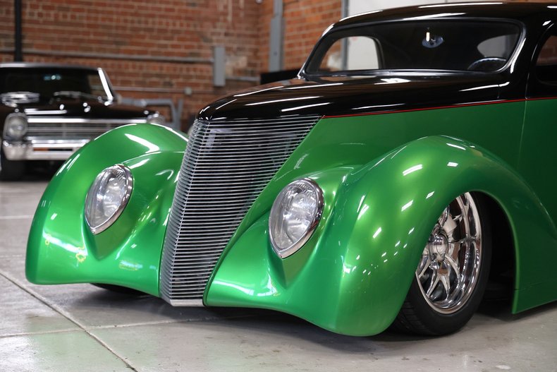 Ford-Coupe-1937-Gasser-Green-Metalli-Black-15