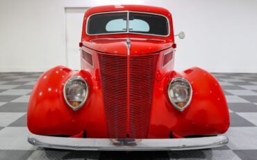 Ford-Coupe-1937-Red-Black-1