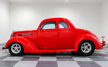Ford-Coupe-1937-Red-Black-3