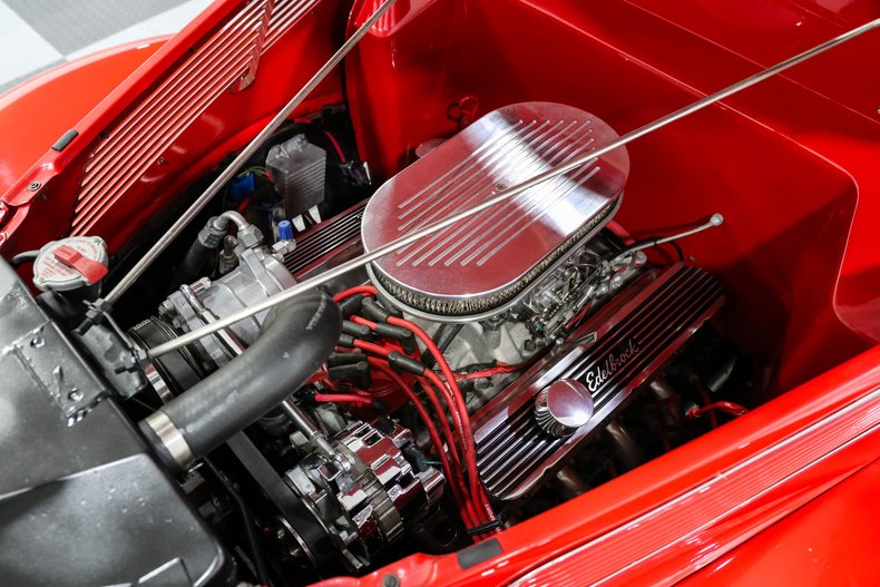 Ford-Coupe-1937-Red-Black-9
