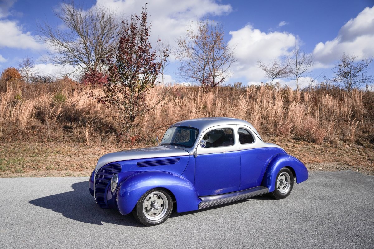 Ford-Coupe-1938-Coupe-2