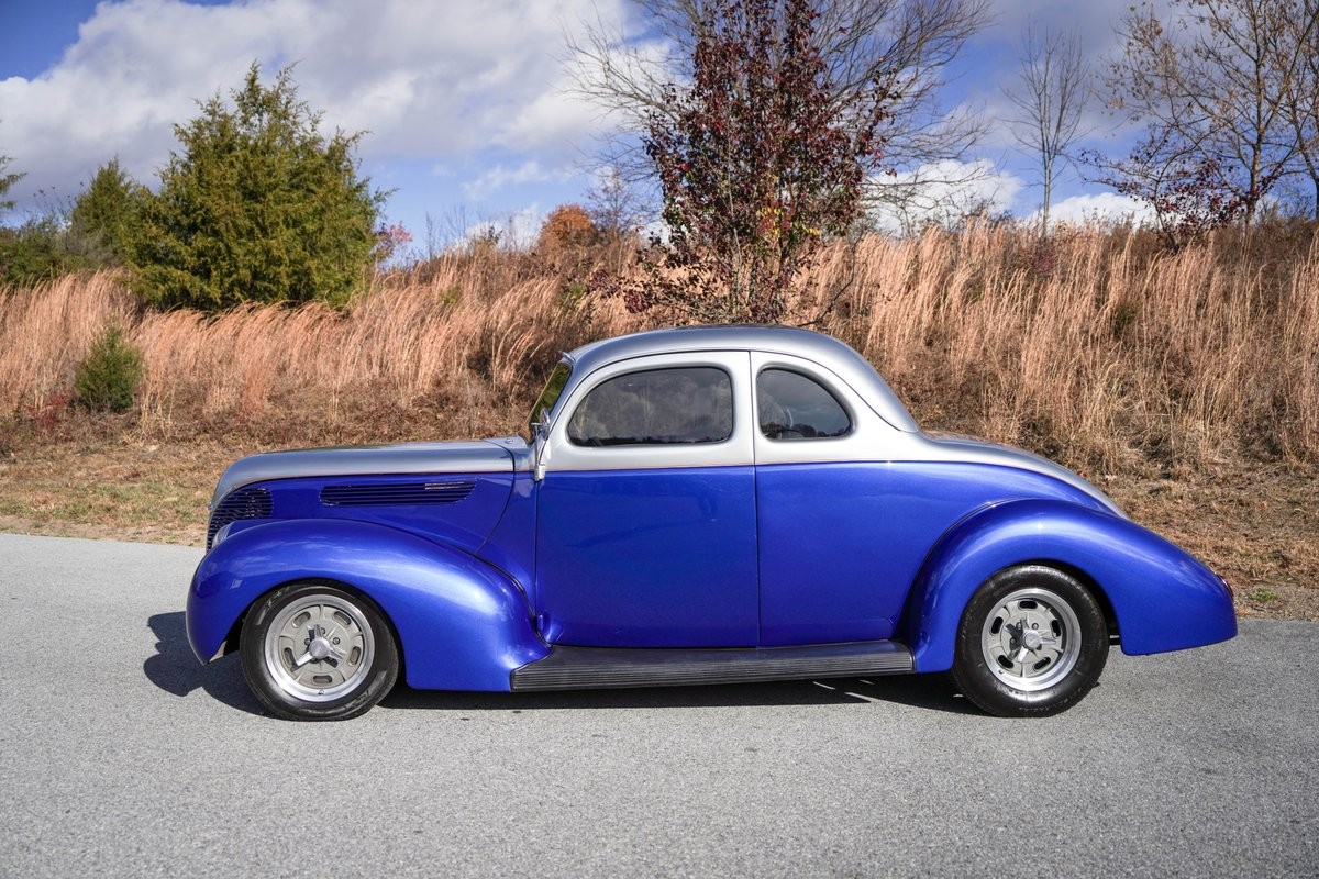 Ford-Coupe-1938-Coupe-3
