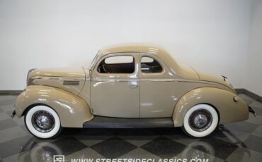 Ford-Coupe-1939-Folkstone-Gray-Tan-17