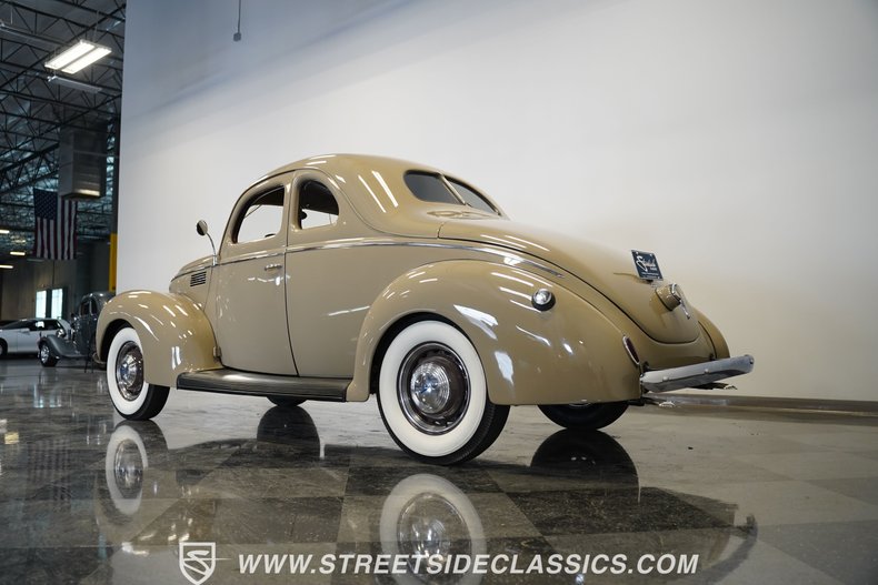 Ford-Coupe-1939-Folkstone-Gray-Tan-19