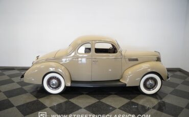 Ford-Coupe-1939-Folkstone-Gray-Tan-23