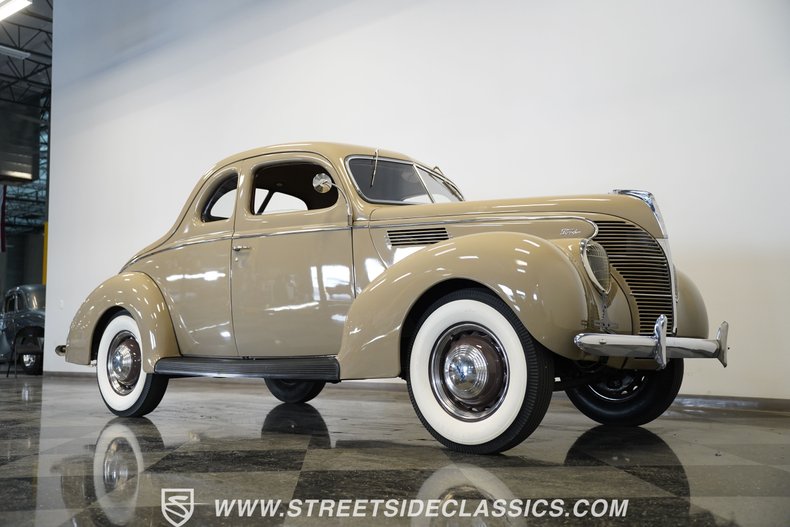 Ford-Coupe-1939-Folkstone-Gray-Tan-25