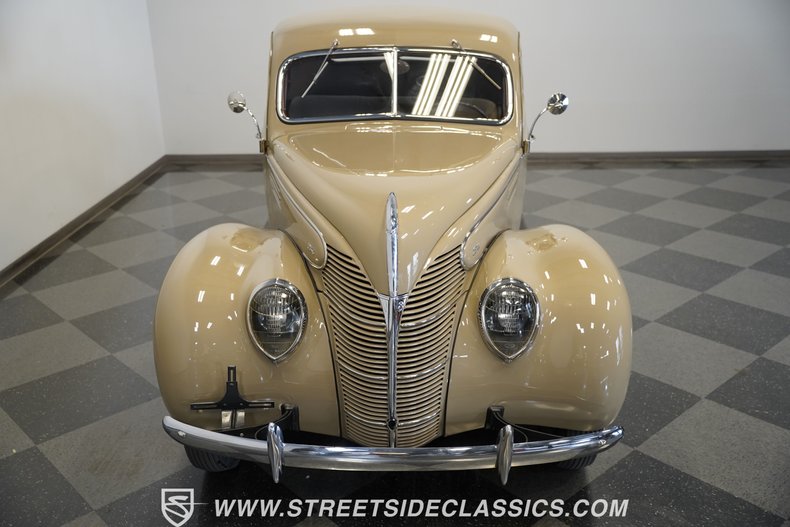 Ford-Coupe-1939-Folkstone-Gray-Tan-28