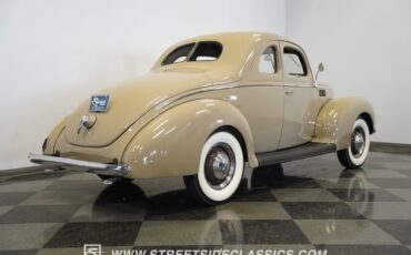 Ford-Coupe-1939-Folkstone-Gray-Tan-31