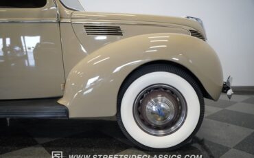 Ford-Coupe-1939-Folkstone-Gray-Tan-39