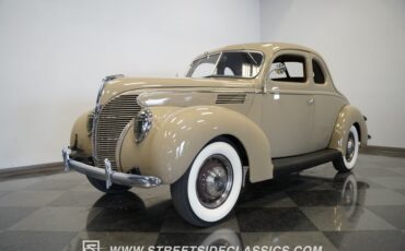 Ford-Coupe-1939-Folkstone-Gray-Tan-4
