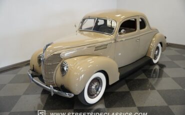 Ford-Coupe-1939-Folkstone-Gray-Tan-6