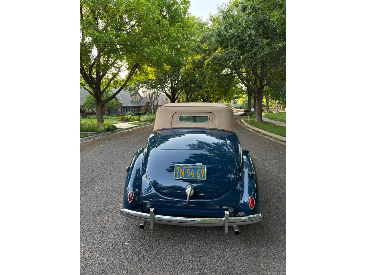 Ford-Coupe-1939-Navy-blue-Tan-11