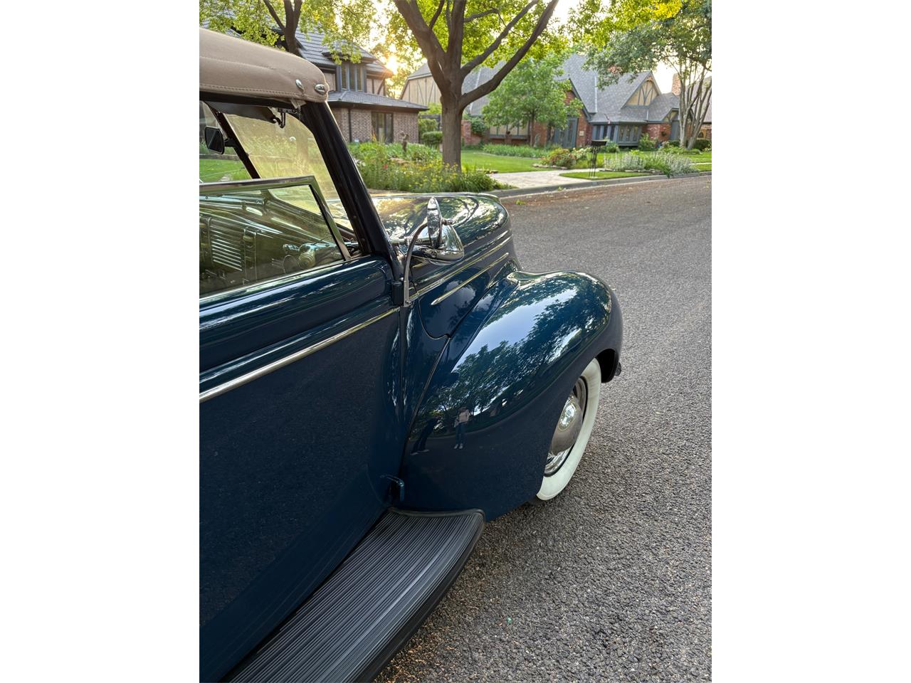 Ford-Coupe-1939-Navy-blue-Tan-59
