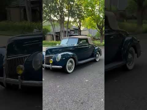 Ford-Coupe-1939-Navy-blue-Tan-62