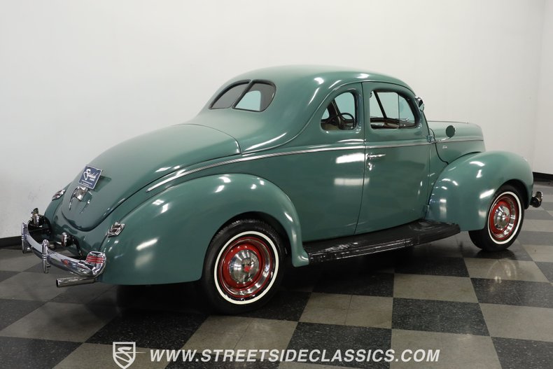Ford-Coupe-1940-Antique-Green-Beige-1