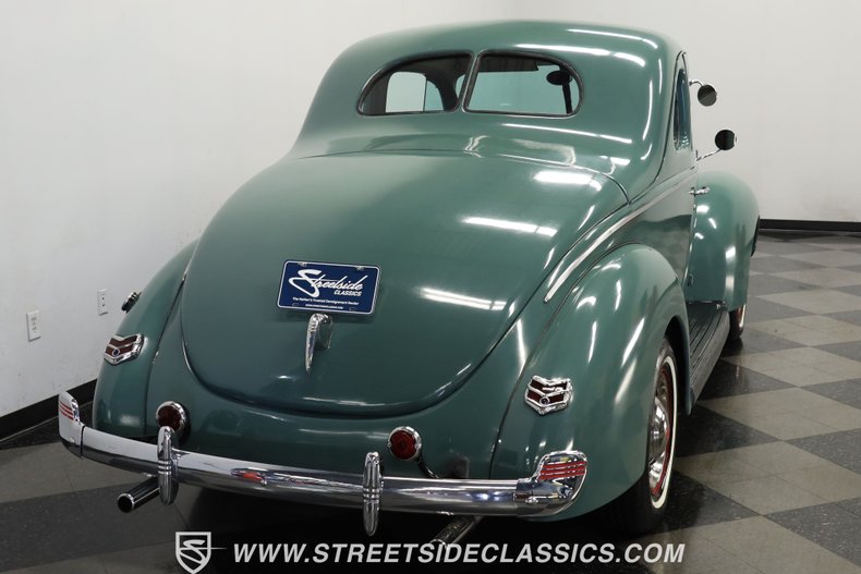 Ford-Coupe-1940-Antique-Green-Beige-11