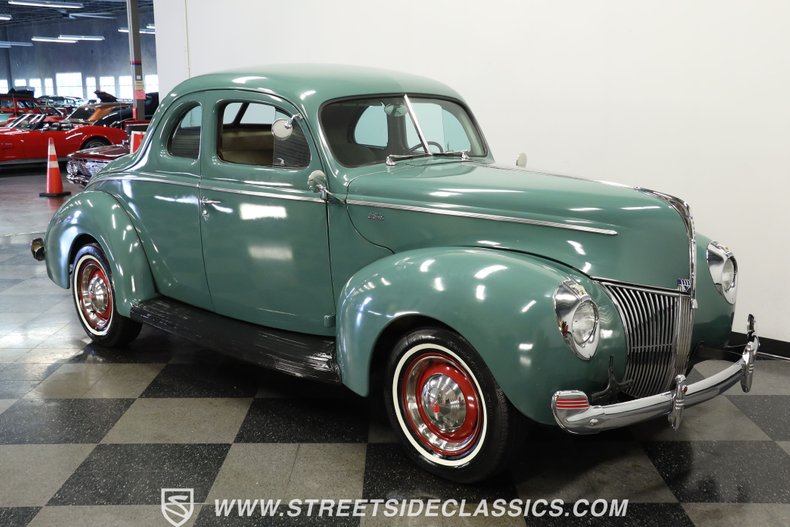 Ford-Coupe-1940-Antique-Green-Beige-13