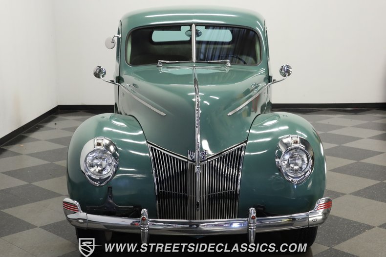 Ford-Coupe-1940-Antique-Green-Beige-17