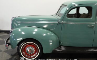 Ford-Coupe-1940-Antique-Green-Beige-24