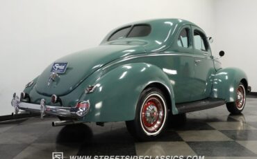 Ford-Coupe-1940-Antique-Green-Beige-27