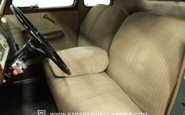 Ford-Coupe-1940-Antique-Green-Beige-38