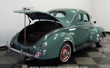 Ford-Coupe-1940-Antique-Green-Beige-48