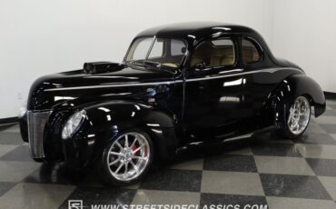Ford-Coupe-1940-Black-Tan-2
